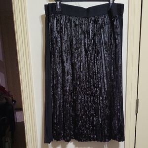 LuLaRoe Black Textured A-Line Skirt
